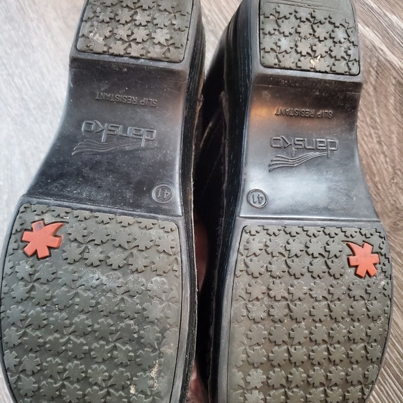 Dansko XP Clogs - Picture 4 of 4